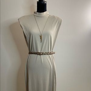 BNWT SheinCurve beige cap sleeve midi dress. Sz: 3x